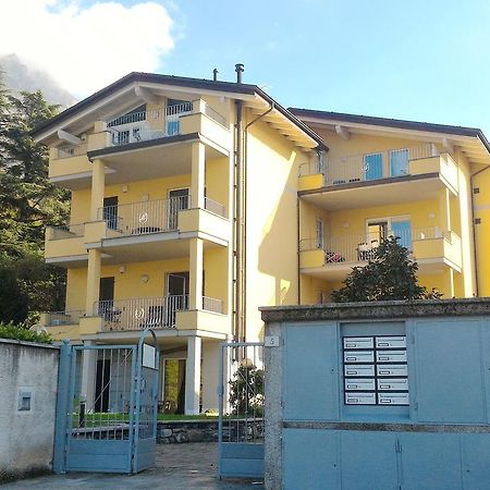 Residence White Beach Lierna Ngoại thất bức ảnh