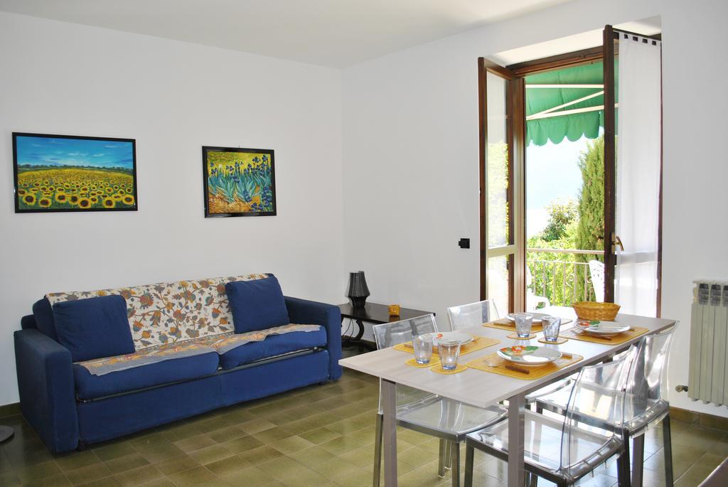 Residence White Beach Lierna Ngoại thất bức ảnh